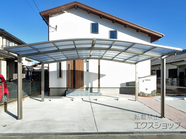 福岡県太宰府市ののカーポート ネスカR (ラウンドスタイル) ワイド 積雪〜20cm対応 施工例