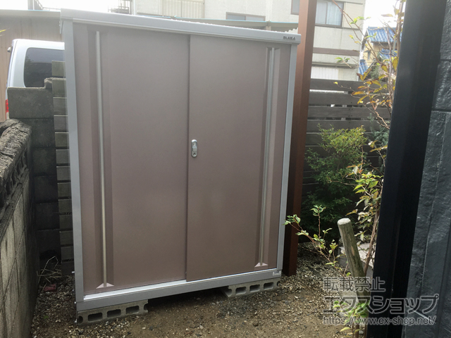 三重県桑名市のの物置・屋外倉庫 シンプリー 一般型 1320×515×1603 MJX-135D-AR 施工例