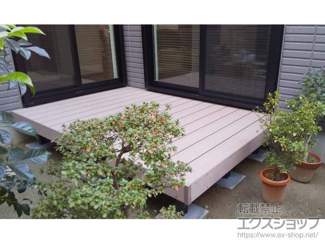 福岡県福岡市ののウッドデッキ 樹ら楽ステージ 施工例