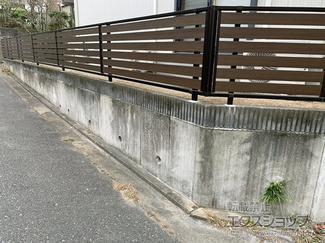 福岡県北九州市ののフェンス・柵 モクアルフェンス 横板タイプ 自由柱施工 施工例