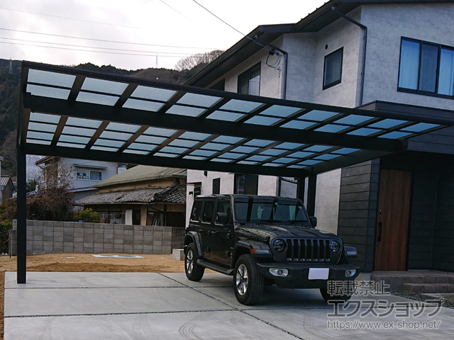 広島県府中市のYKKAPカーポート施工例(エフルージュツインEX