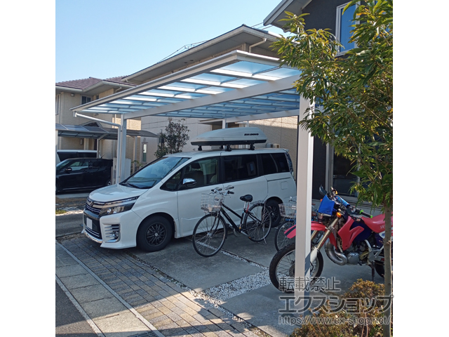 三重県鈴鹿市ののカーポート ソリッドポート ワイド 積雪〜20cm対応 施工例