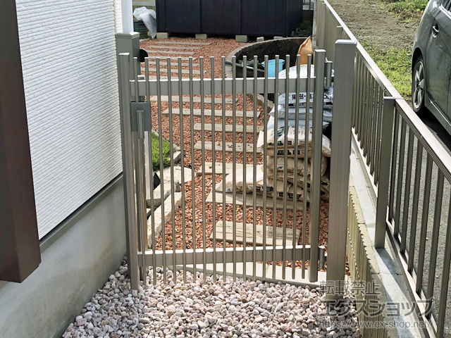 埼玉県本庄市のの門扉 ハイ千峰 片開き　柱使用 施工例