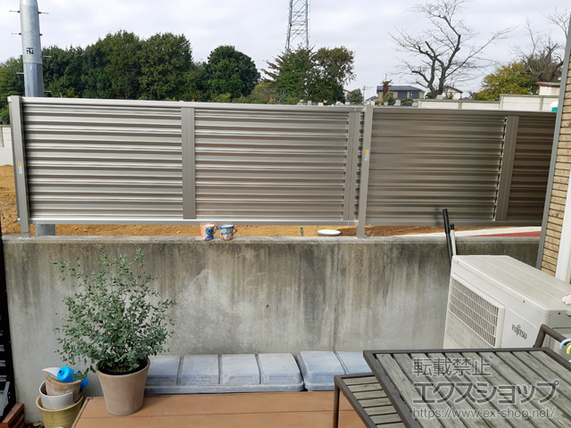 千葉県鎌ケ谷市ののフェンス・柵 ミエーネフェンス 目隠しルーバータイプ・自由柱施工 施工例