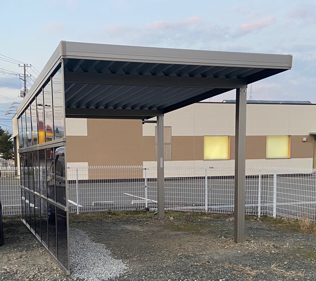 岩手県奥州市のLIXIL リクシル（トステム）のカーポート テリオスポートIII 900 角柱4本柱 積雪〜30cm対応 施工例