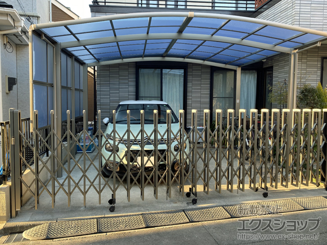 埼玉県川口市ののカーポート ネスカR (ラウンドスタイル) ワイド 積雪〜20cm対応 施工例