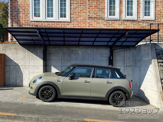 東京都多摩市ののカーポート レイナポートグラン　積雪〜20cm対応 施工例