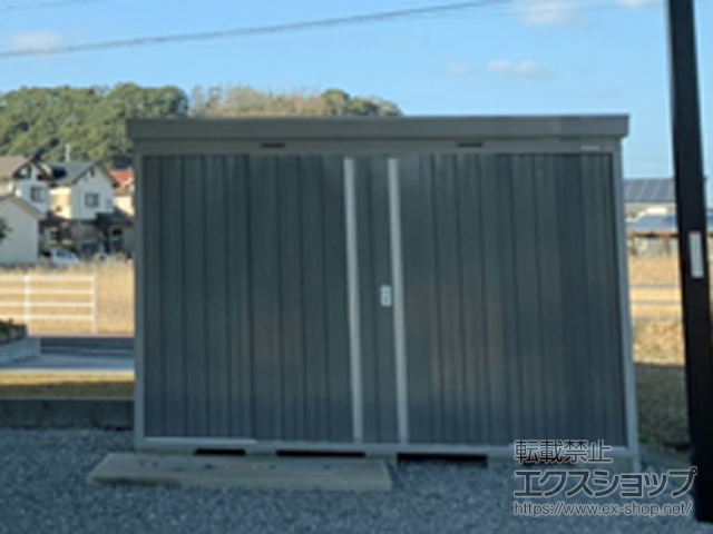 鹿児島県鹿児島市のの物置・屋外倉庫 ネクスタ 一般型 3050×1370×2075 NXN-45S-PG 施工例