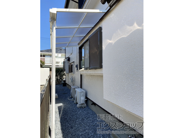 埼玉県東松山市ののテラス屋根 ソラリア F型 テラスタイプ 単体 積雪〜20cm対応 施工例