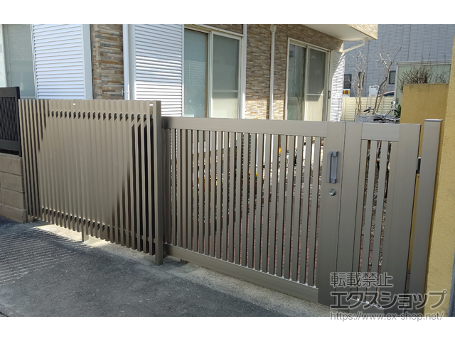 神奈川県藤沢市のの門扉 レナード4型 袖扉付きタイプ（17.04）12 施工例