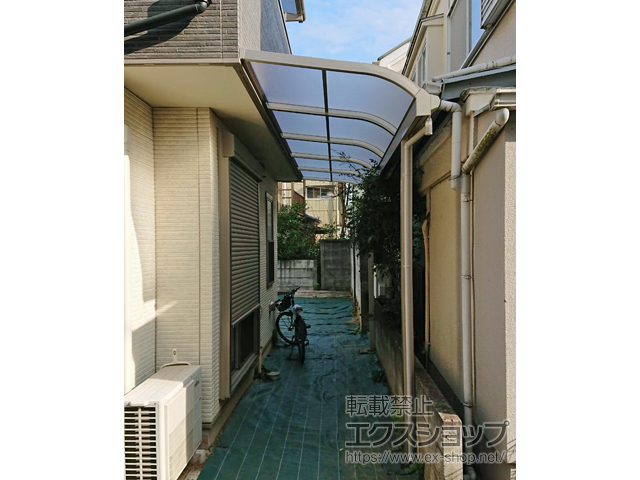 東京都中野区ののテラス屋根 ソラリア R型 テラスタイプ 単体 積雪〜20cm対応 施工例