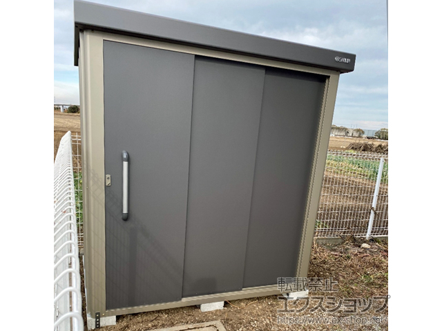 埼玉県久喜市のの物置・屋外倉庫 エスケーエイト SK8-70 一般型 1800×1200×1940 SK8-70-GK 施工例