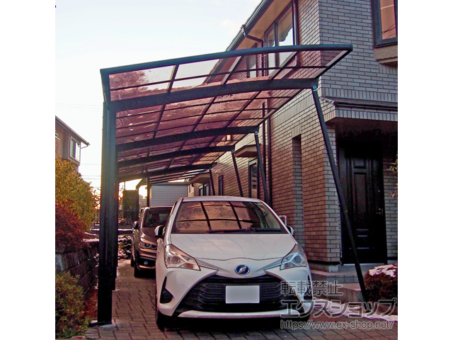 宮城県仙台市ののカーポート ネスカR (ラウンドスタイル) 縦連棟 耐積雪パッケージ 積雪〜30cm対応 施工例