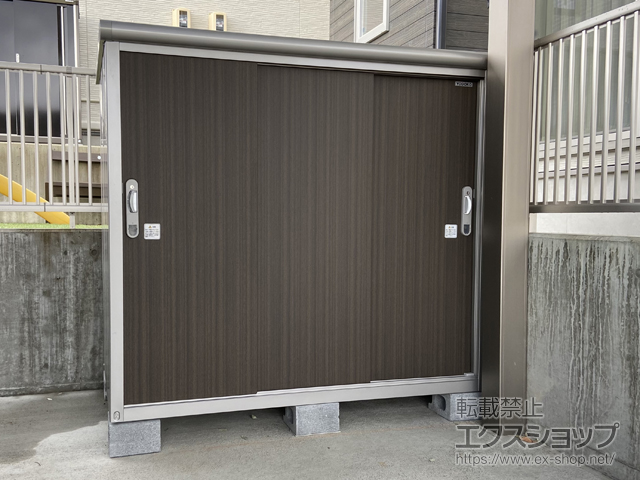 長野県長野市のの物置・屋外倉庫 エスモ 一般型 1650×900×1501（ESE-1609E） ESE-1609E-DW 施工例