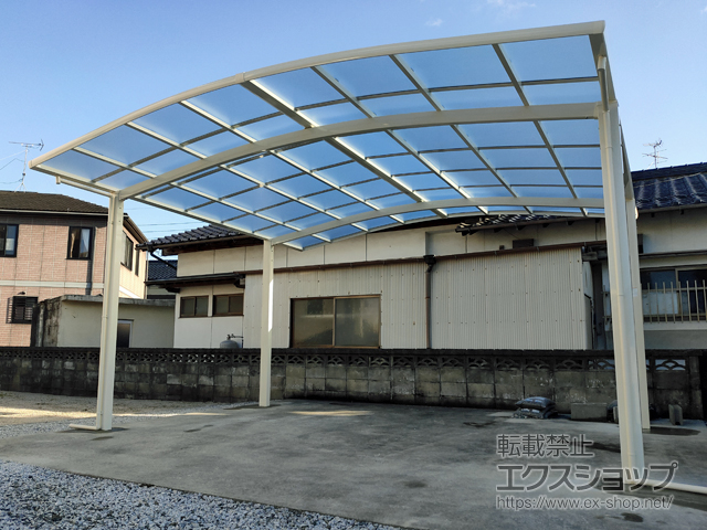 福岡県飯塚市ののカーポート ネスカR (ラウンドスタイル) ワイド 積雪〜20cm対応 施工例