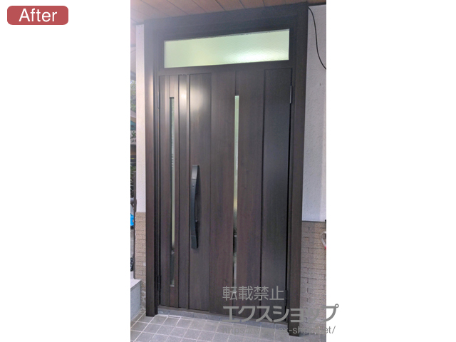 奈良県生駒市のLIXIL リクシル（トステム）の玄関ドア リシェント玄関ドア3 断熱K4仕様 親子仕様(ランマ付)R M12型 ※タッチキー仕様(リモコンタイプ) 施工例