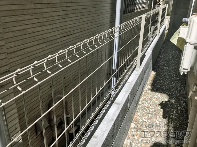 �����s��c���YKKAP�̃t�F���X�E��E�� �C�[�l�b�g�t�F���X 3F�^ ���R���{�H �{�H��