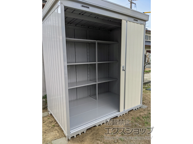 熊本県熊本市のの物置・屋外倉庫 ネクスタ 一般型 2210×1370×2375（NXN-30H） NXN-30H-FW 施工例