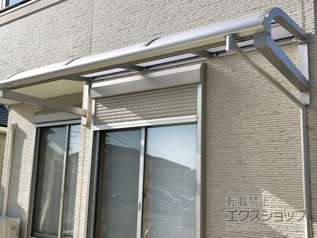 千葉県船橋市ののテラス屋根 ソラリア R型 ルーフタイプ 単体 積雪〜20cm対応 施工例