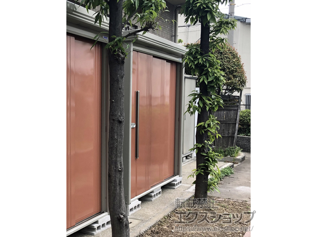 大阪府大阪市のの物置・屋外倉庫 Mr.ストックマンダンディ 一般型 2200×1406×2110 ND-2214-T 施工例