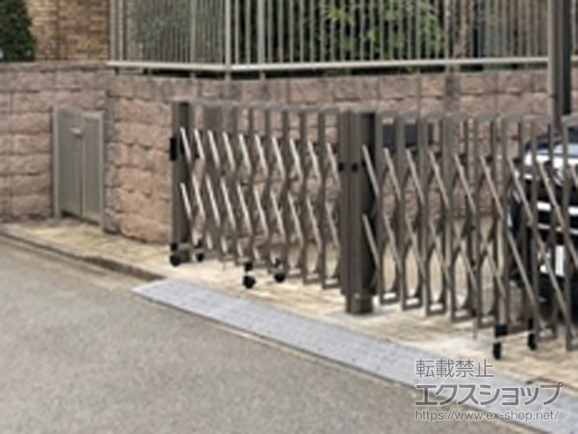 千葉県東金市ののカーゲート トリップゲートII 2型 スタンダード ノンレール 片開き 27S 施工例