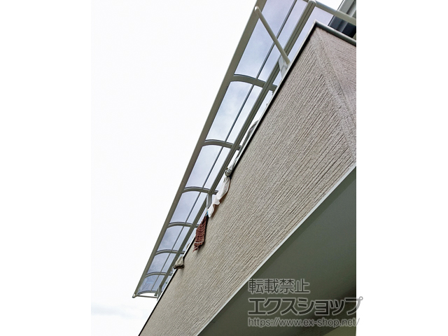 神奈川県川崎市ののバルコニー・ベランダ屋根 スピーネ R型 屋根タイプ 連棟 積雪〜20cm対応 施工例