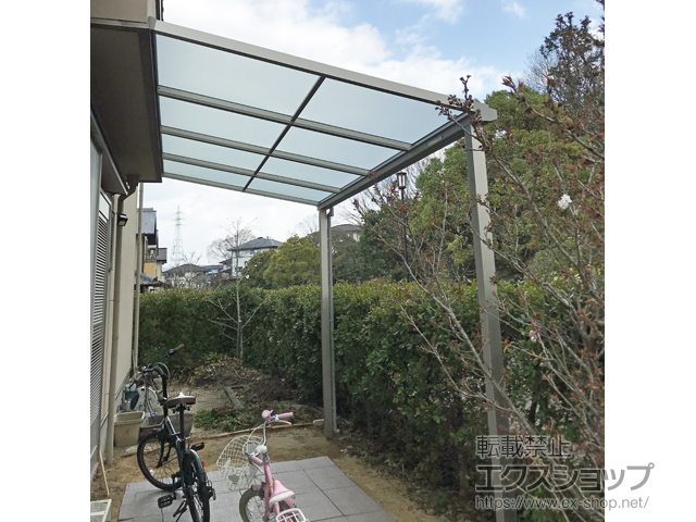 大分県大分市ののテラス屋根 ソラリア F型 テラスタイプ 単体 積雪〜20cm対応 施工例