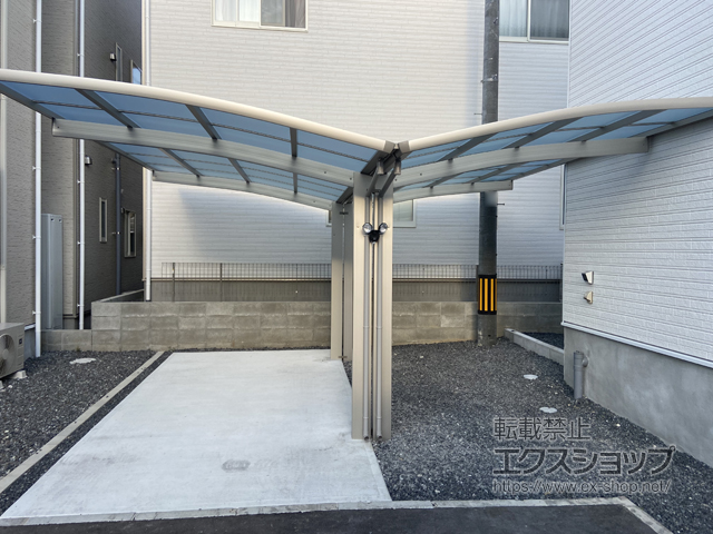 広島県安芸郡海田町ののカーポート レイナポートグラン Y合掌　積雪〜20cm対応 施工例