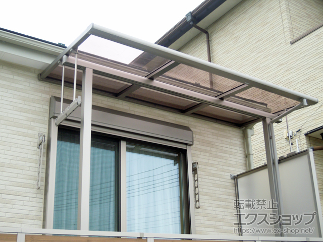 埼玉県鴻巣市ののテラス屋根 スピーネ F型 テラスタイプ 単体 積雪〜20cm対応 施工例