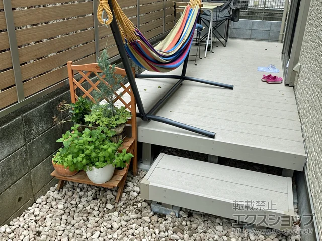 sr̂̕uE[EOqɁAtFXEEAEbhfbL EbhfbL 200 {H