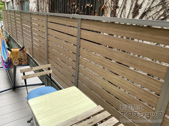 sr̂̕uE[EOqɁAtFXEEAEbhfbL NnCtFX R{H ؒJ[ {H