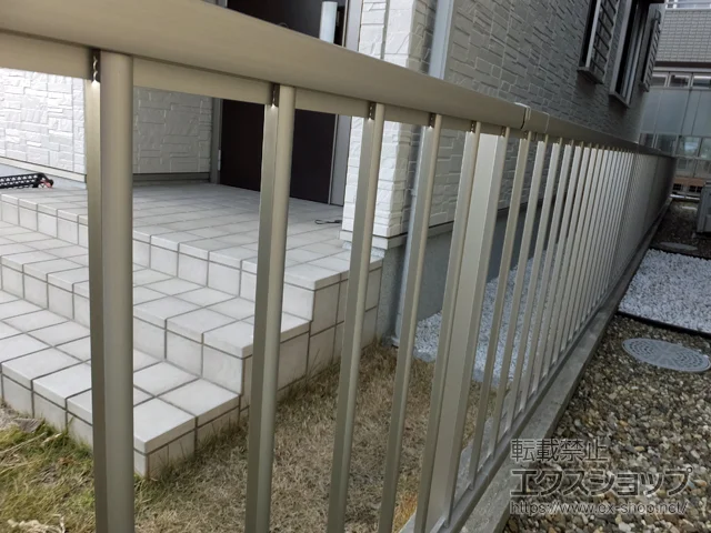 ���m�����s��Value Select�̃t�F���X�E��E�� �~�G�b�^�t�F���X �h�Ƃ��Ċi�q�^�C�v ���R���{�H �{�H��