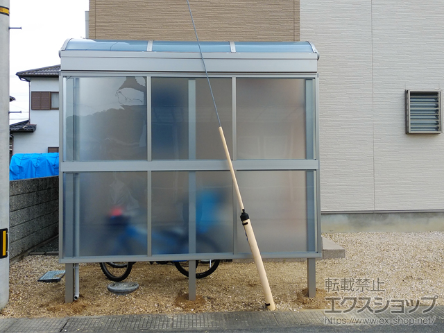 香川県丸亀市ののテラス屋根 ソラリア R型 テラスタイプ 単体 積雪〜20cm対応 施工例