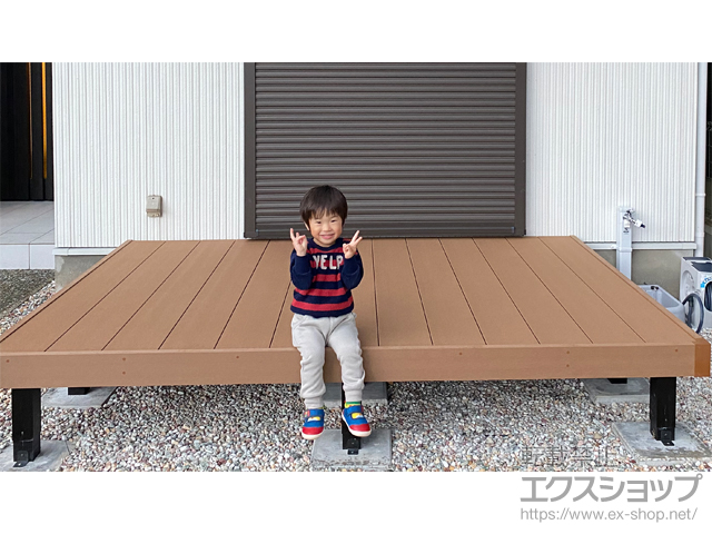 福岡県糟屋郡志免町ののウッドデッキ マージウッドデッキ 施工例