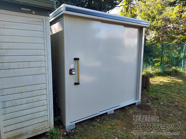 神奈川県逗子市のの物置・屋外倉庫 エルモ 一般型 2220×1170×2121 LMD-2211-CB 施工例