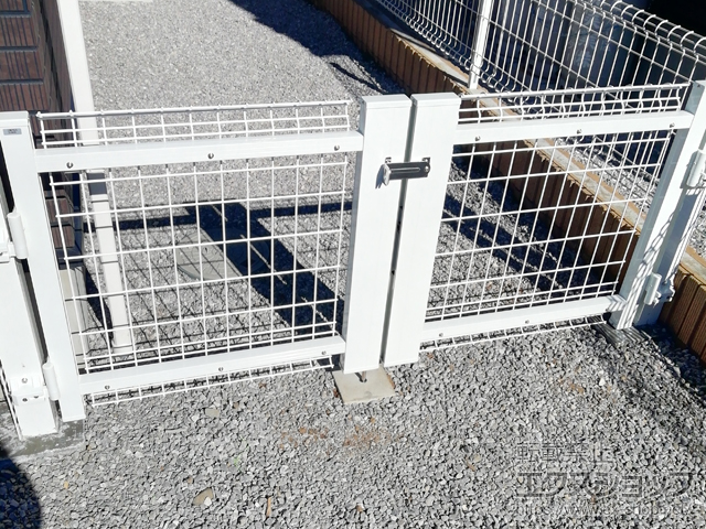 群馬県伊勢崎市のの門扉 ユメッシュHR型門扉 両開き 　アルミ角型門柱 施工例