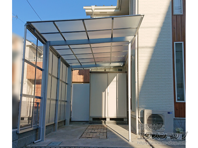 埼玉県さいたま市ののカーポート ネスカF (フラットスタイル) 積雪〜20cm対応 施工例