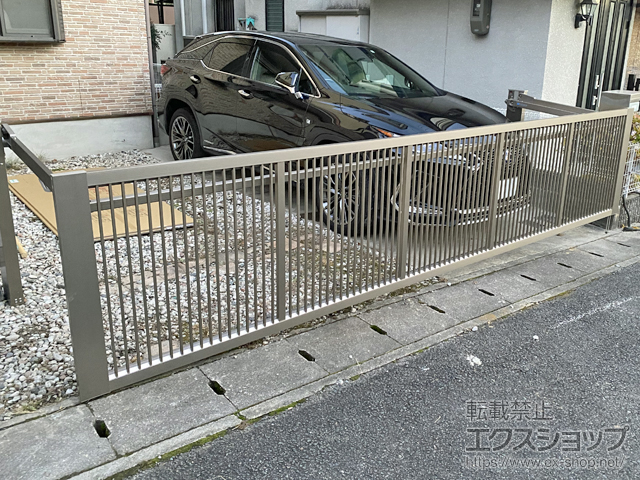 京都府京都市ののカーゲート ラビーネ2型 ワイド 手動式 施工例