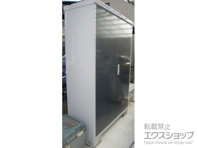 埼玉県川越市のの物置・屋外倉庫 アイビーストッカー 1320×515×1903 BJX-135E-CG 施工例