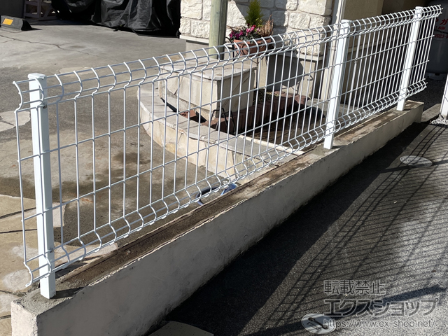 東京都武蔵村山市ののフェンス・柵 イーネットフェンス 3F型 自由柱施工 施工例