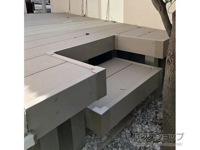 �_�ސ쌧���l�s��YKKAP�̃E�b�h�f�b�L ���E�b�h�f�b�L 200 �{�H��