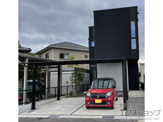 愛知県春日井市ののカーポート エフルージュ ツイン FIRST 積雪〜20cm対応〈側枠切詰加工〉 施工例