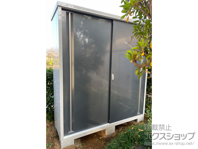 埼玉県蓮田市のの物置・屋外倉庫 シンプリー 一般型 1740×615×1903 MJX-176E-P-CG 施工例