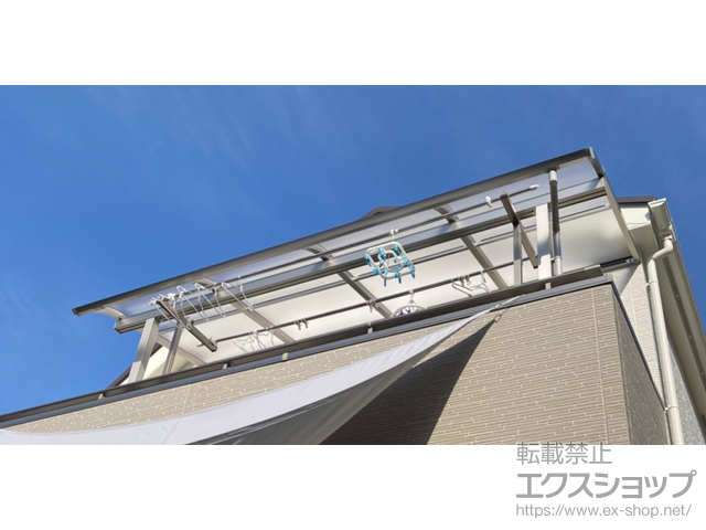 大阪府堺市ののバルコニー・ベランダ屋根 ソラリア R型 屋根タイプ 単体 積雪〜20cm対応 施工例