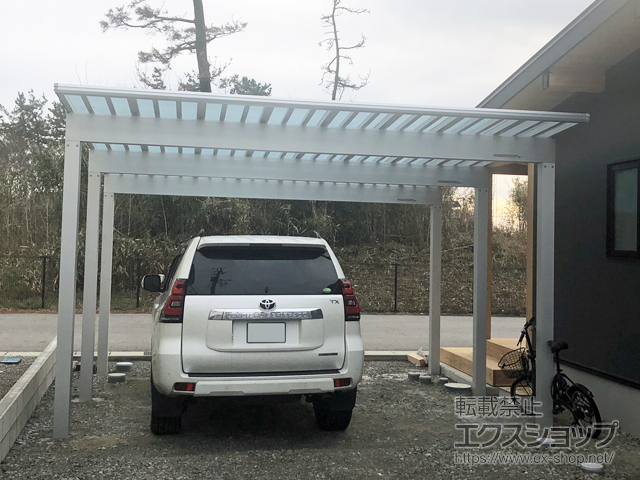 石川県羽咋市ののカーポート エフルージュ ツイン100 積雪〜100cm対応 施工例