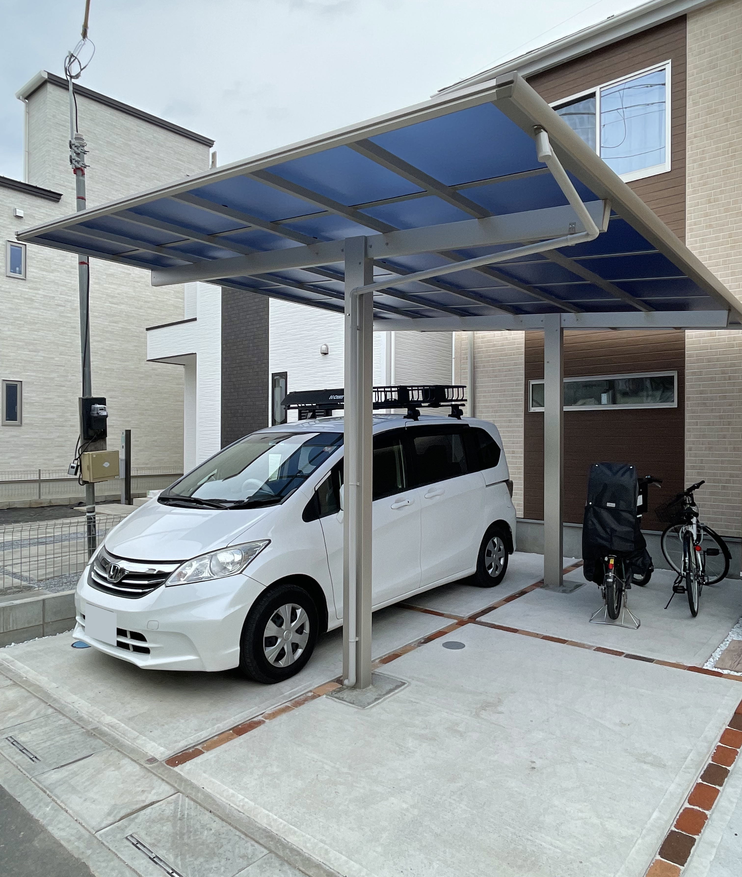 埼玉県上尾市ののカーポート エフルージュ プラス　積雪〜20cm対応 施工例