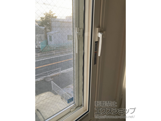 神奈川県横浜市のの二重窓（内窓） インプラス  開き窓　外観右吊元 施工例