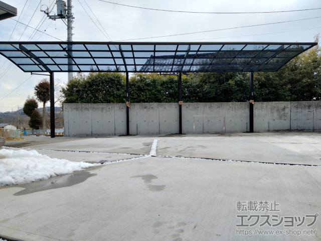 群馬県渋川市ののカーポート レイナポートグラン 縦連棟　積雪〜20cm対応 施工例