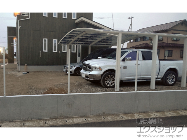 宮城県石巻市ののカーポート レイナトリプルポートグラン　積雪〜20cm対応　*6本柱仕様 施工例
