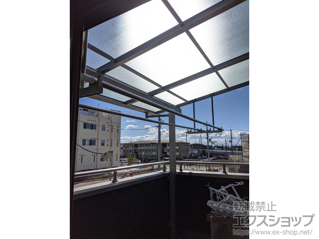 兵庫県尼崎市ののバルコニー・ベランダ屋根 ソラリア F型 屋根タイプ 単体 積雪〜20cm対応 施工例